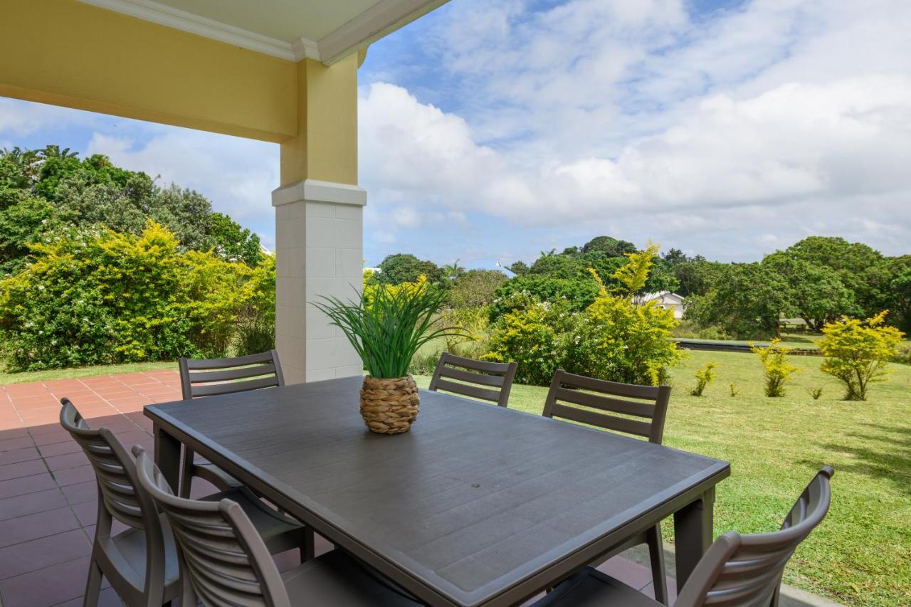 Villa Caylee Caribbean Estates - Ultra-Luxurious - Rimas Interiors Designs - Private Beachfront Escape - Premium Serviced For 8 Guests Port Edward Zewnętrze zdjęcie